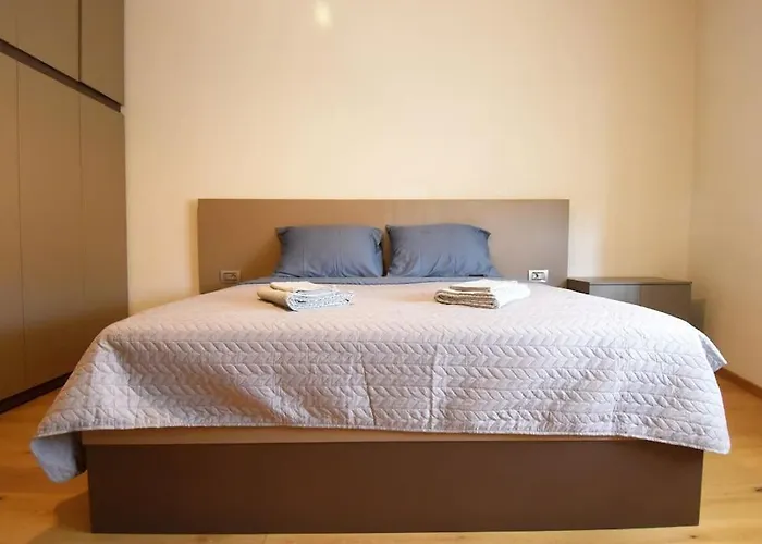 Iris -odlicno Mjesto U Centru Pule Apartment